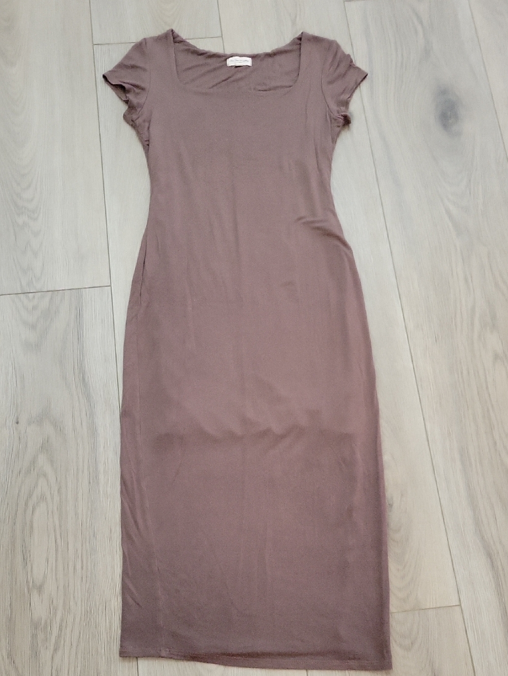 See You Monday Mauve Scoop Neck Midi Dress
